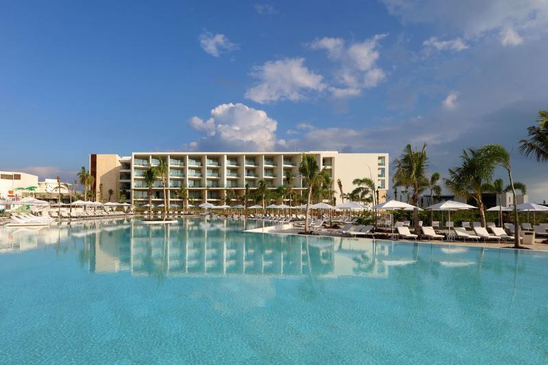 Family Selection At Grand Palladium Costa Mujeres Resort & Spa 坎昆 外观 照片